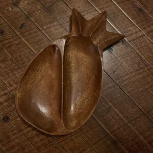 Aii vintage Honolulu wood pineapple accent tray